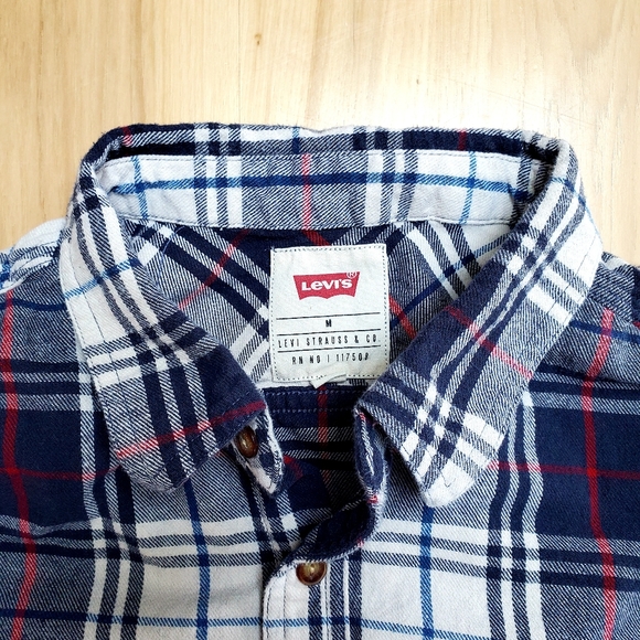 Levis Button-Up Long Sleeve Flannel, Men's Size Medium, Navy Blue and White - Picture 2 of 3